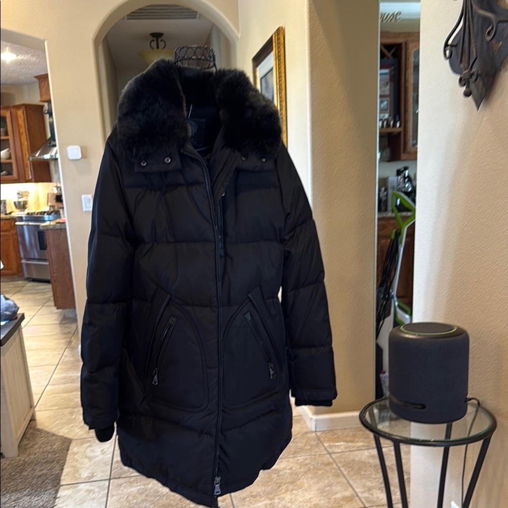 Women's Black Puffer Coat